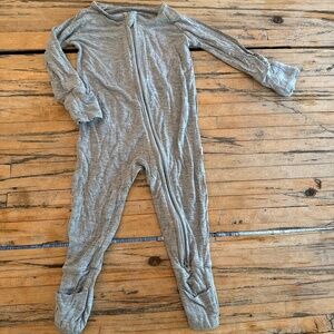 Grey 0-3mo Little Sleepies Pajamas